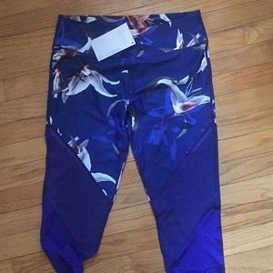 NWT Fabletic Capri pant- really cute!!